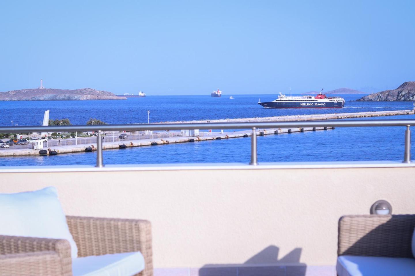 Emilia Suites Ermoúpoli Extérieur photo