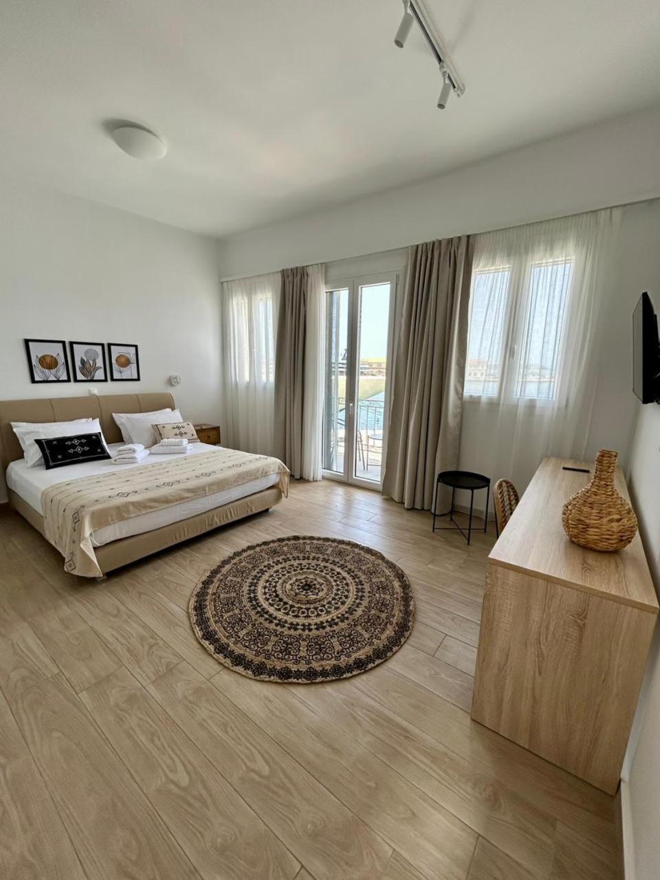 Emilia Suites Ermoúpoli Extérieur photo