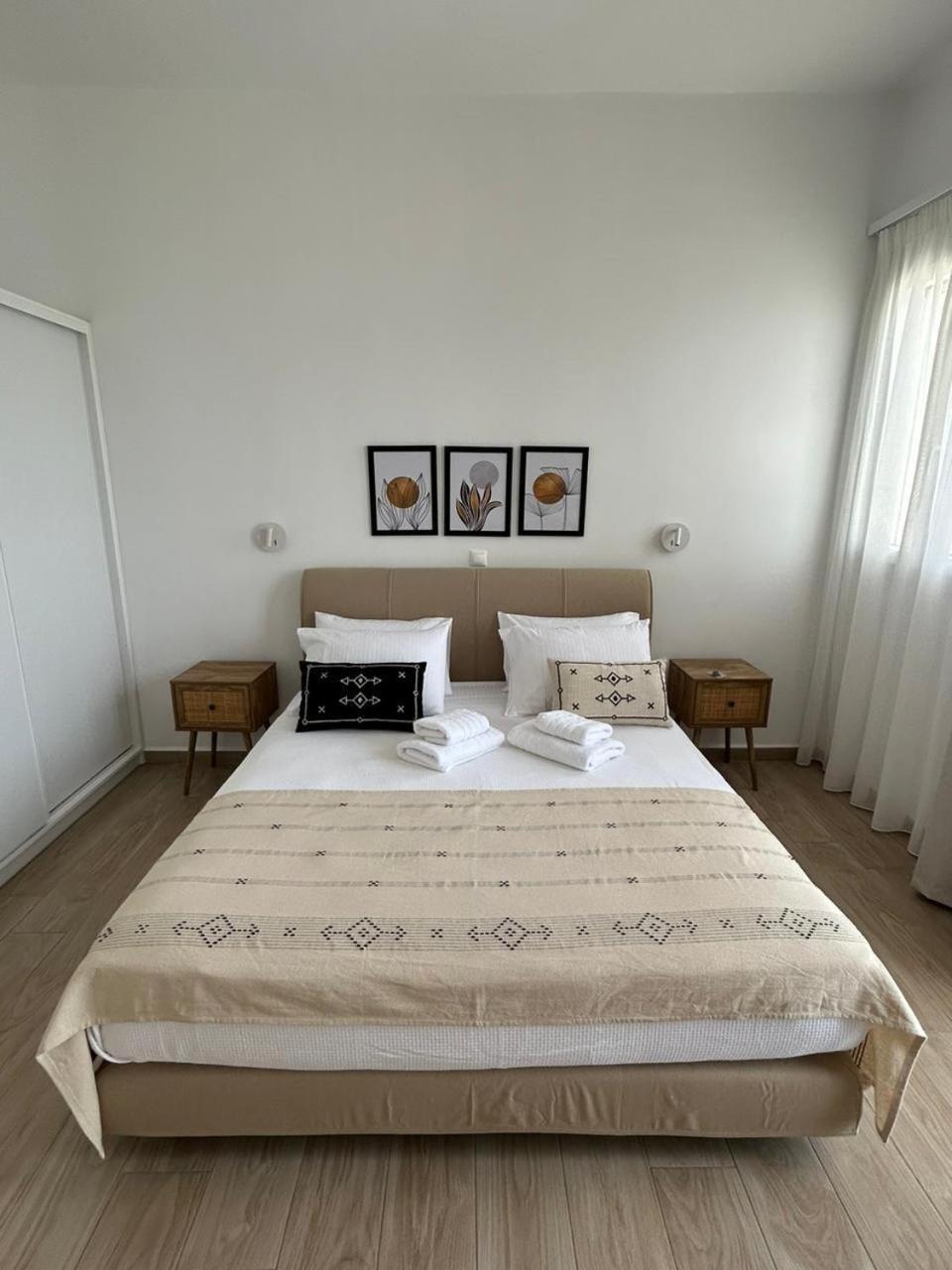 Emilia Suites Ermoúpoli Extérieur photo