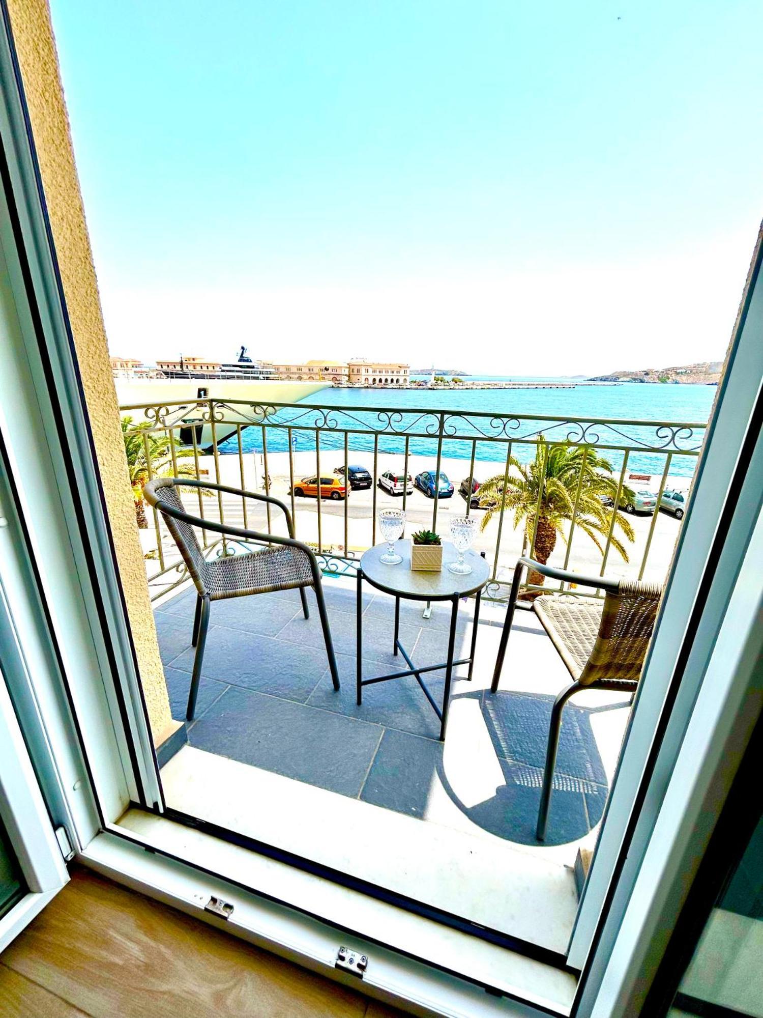 Emilia Suites Ermoúpoli Extérieur photo